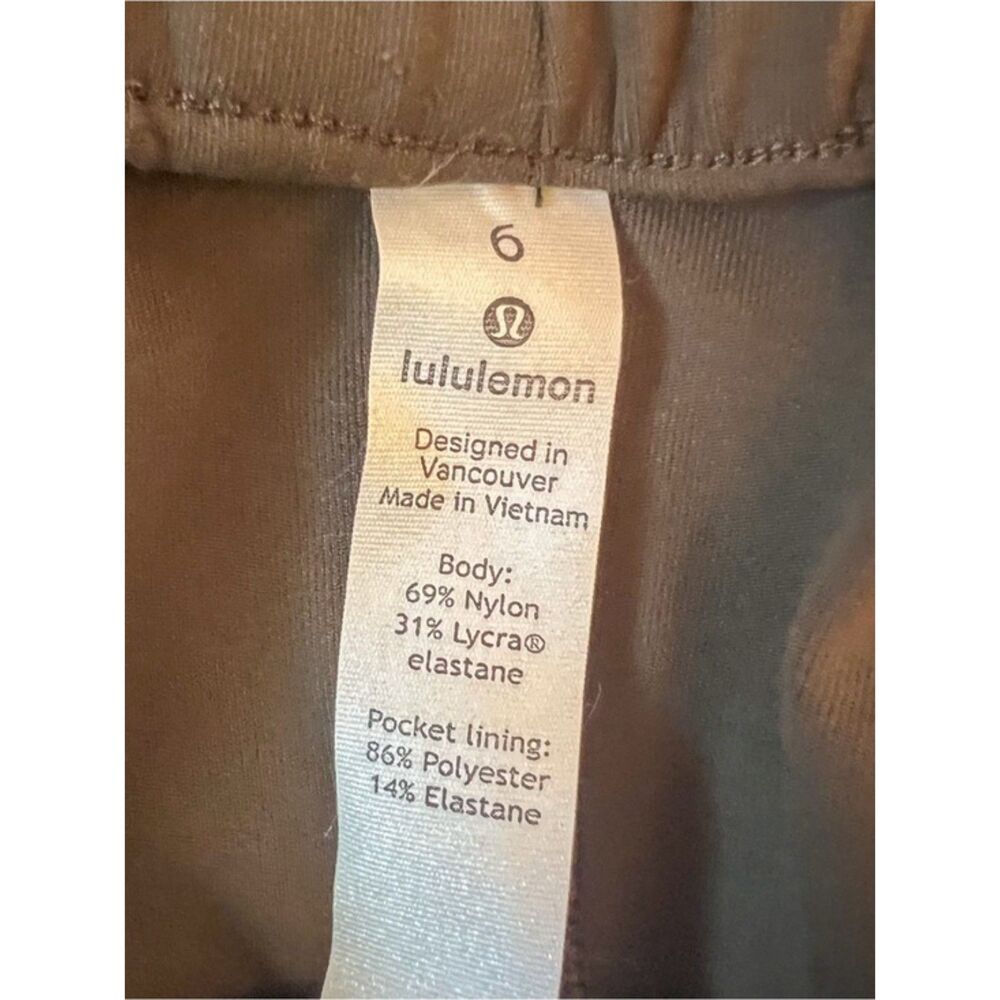 lot of 2 lululemon crop capris size 6 - Picture 3 of 7